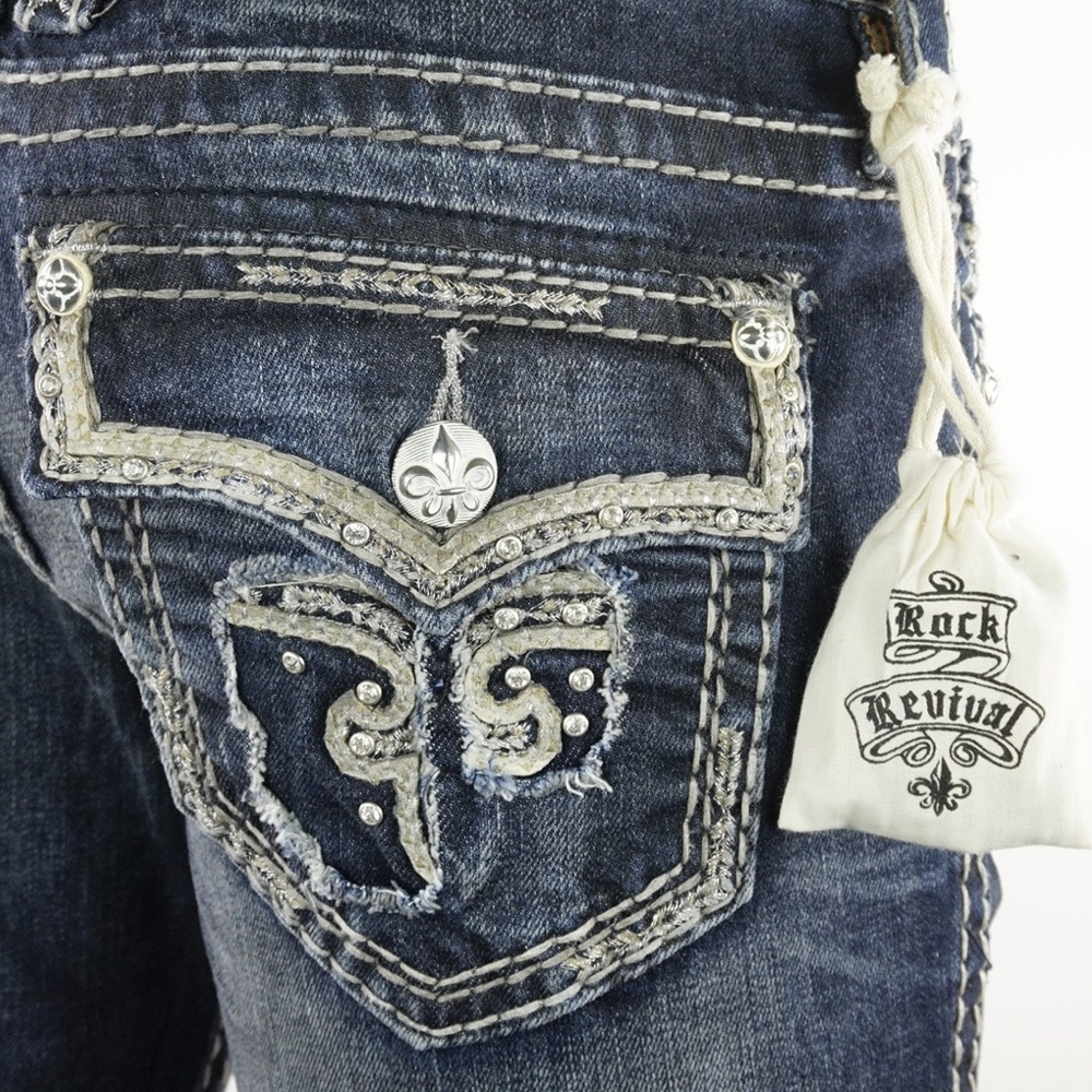 NWOT "Ava" Rock Revival Jeans